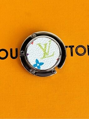 Glossy Handbag Bag Purse Hanger Hook Holder, Silver Tone LV